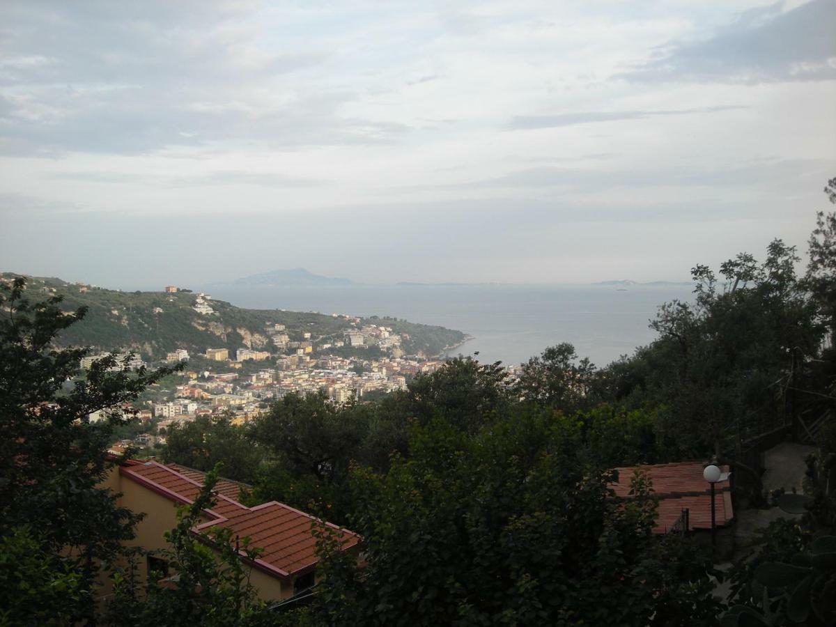 B&B L'Arcobaleno Sorrento Exterior foto